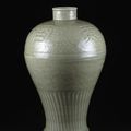 Vase (meiping) with inscription 'Fine wine with delicate aroma', Yuan-Ming dynasty, second half of 14th century