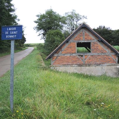A la recherche des biblio-lavoirs de la Nièvre, partie 3 (58)