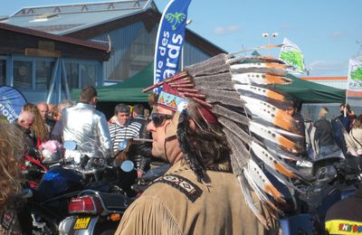 LES MOTARDS FONT LEUR CARNAVAL !