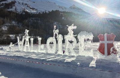 Diaporama complet du concours de sculptures sur glace et neige à Valloire