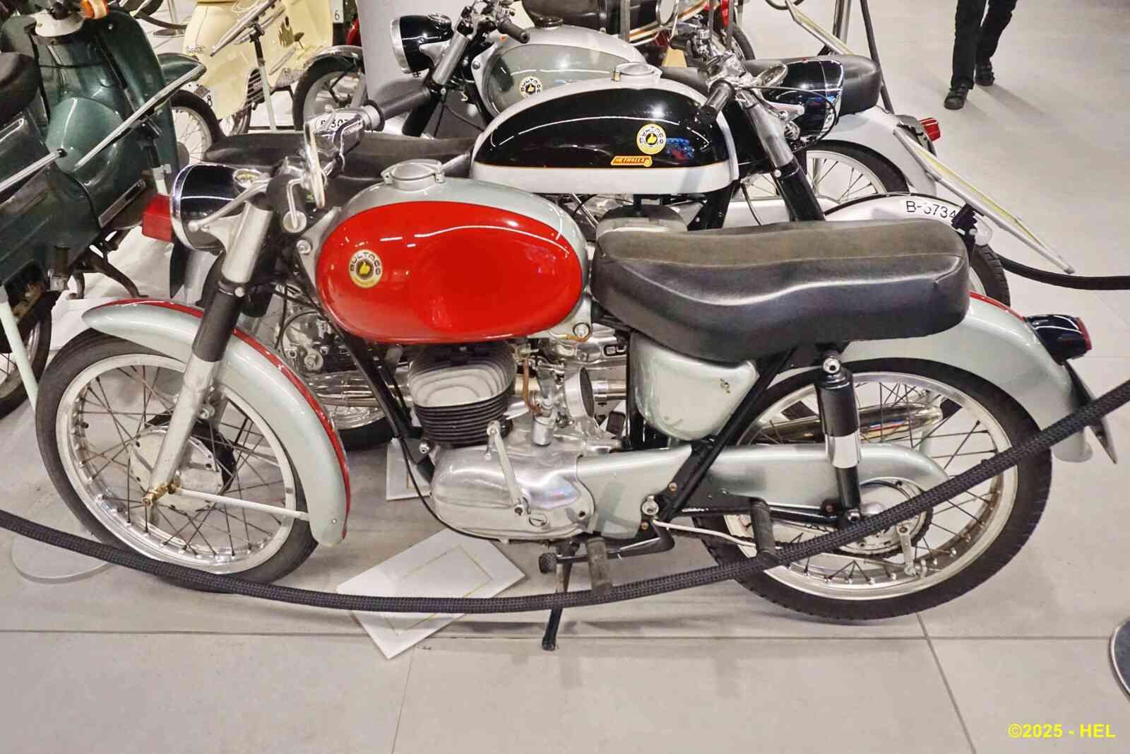 Bultaco Metralla Mk II 250cc_01 - 1966 [E] HL_GF