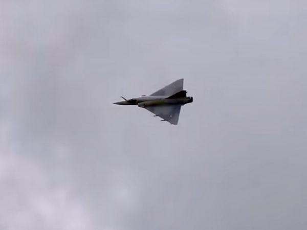 Un Mirage 2000 à turbine  au 1/4