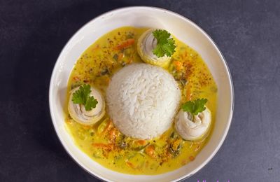 Roulades de filets de sole limande aux petits légumes et au safran