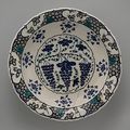 'Grape' dish. Turkey, Iznik, ca. 1570. The Metropolitan Museum of Art