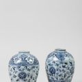 Paire de jarres, Chine, dans le style Ming, XIXe siècle