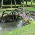 A la recherche d'arbres d'exception, les  aqueducs, passerelles, ponts et viaducs enrichissent aussi  nos escapades...