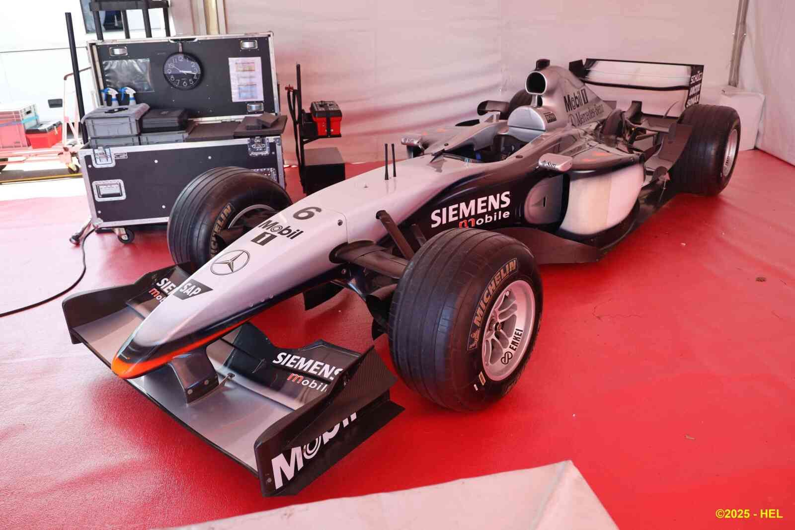 MacLaren MP 4-17D Mercedes F1_04 - 2003 [UK] HL_GF