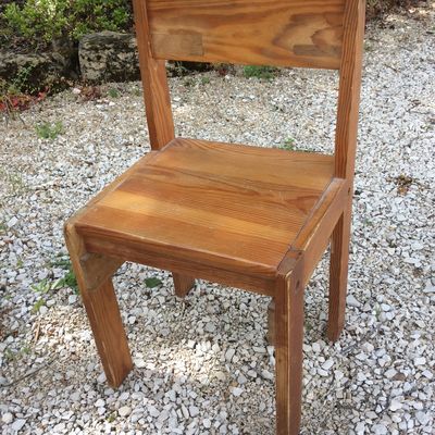 Table et chaise enfant