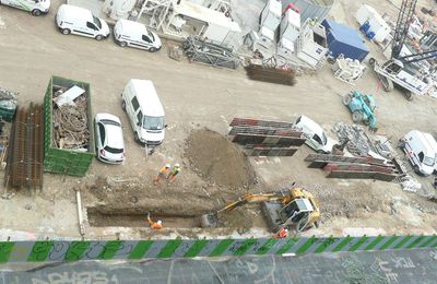 Centre bus Lagny : paroi moulée, construction de la murette-guide