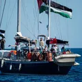 !!Génocide à Gaza: J 607!! Un navire humanitaire part d'Italie pour briser le blocus israélien de Gaza