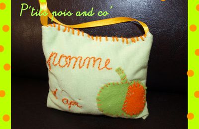 plaque de porte "pomme d'api" -vert et orange-