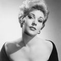 KIM NOVAK