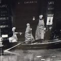 En 1910 : La crue de la Seine .