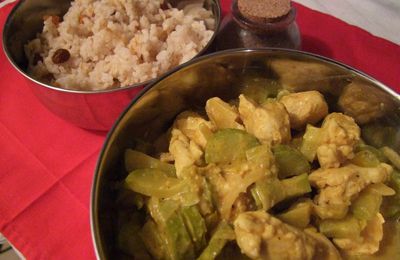 POULET AU CURRY DE COURGETTES