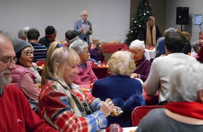 Le maire présente ses vœux et offre la galette