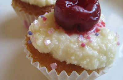 Cherry cupcakes à la vanille