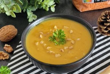 ..Velouté aux lentilles corail...