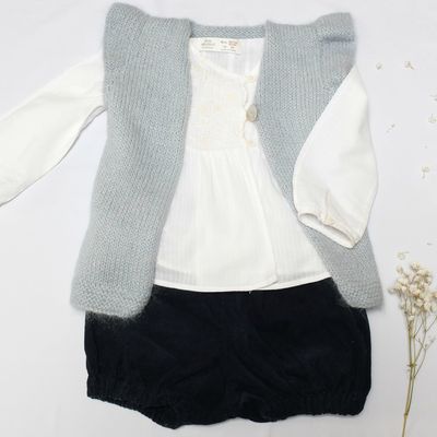 Bleu celadon, bleu marine