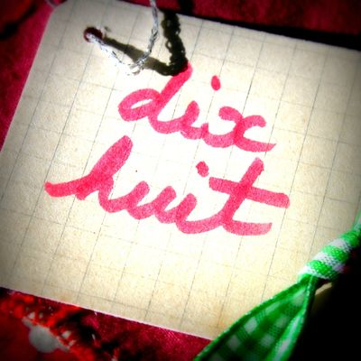 Sur La Plage Abandonnée, Coquillages Et Crustacés