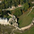 Retours à Bressuire: Un Château qui les hante