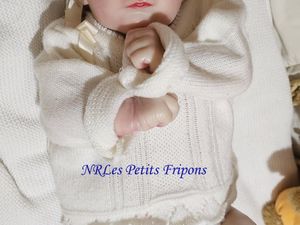ASHLEY du Kit Realborn Ashley Awake de Bountiful Baby