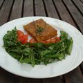 Brownie carottes, chèvre et noix/noisettes