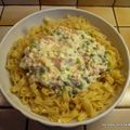 NOUILLES À LA TRUITE FUMÉE ET AUX PETITS POIS