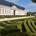 "Quelle tranquillité dans un jardin ... " (1/4)