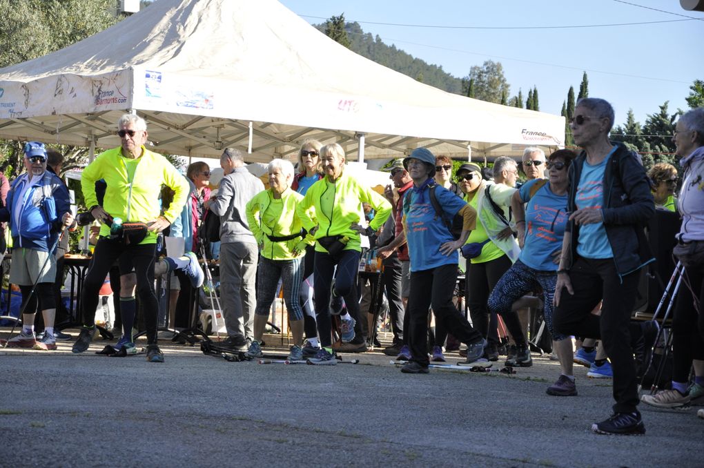 Faites défiler les photos à l'aide de la flèche