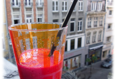 Smoothie girly : pamplemousse, framboises et banane