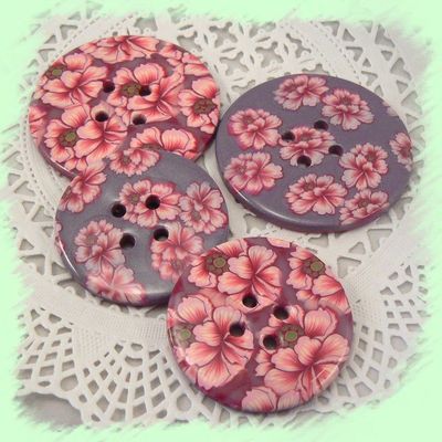 Fleurs en boutons rose-mauve