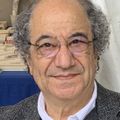 Tahar Bekri (1951 -) : Quatrain pour une lune désespérée