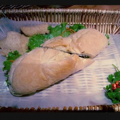 {Shanghai} B Real, yummy vietnamese sandwich 