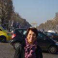 Promenade sur les Champs Elysées