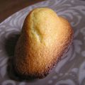 Madeleines à bosse au citron