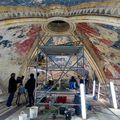Des fresques médiévales découvertes sous les enduits de la cathédrale de Poitiers