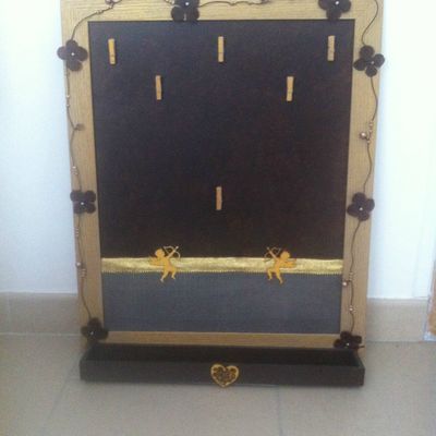 Nouveau porte bijoux pour une amie