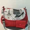 Sac besace rouge et son porte monnaie assorti