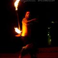 Pour le plaisir de l'image, la danse du feu au Meridien Tahiti