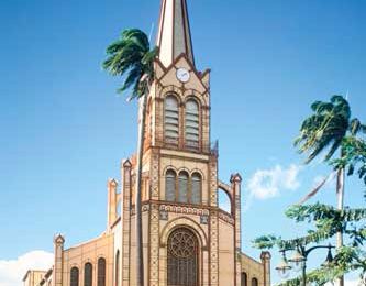 La cathédrale Saint-Louis en Martinique 