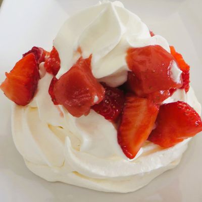 Pavlova aux fraises