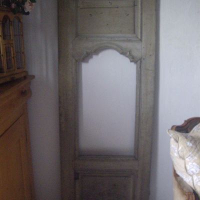 Porte sauvée d'un grenier