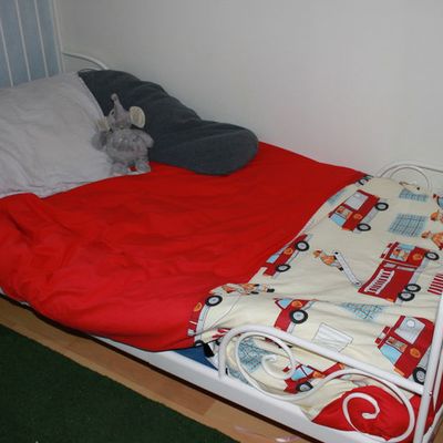 Housse de couette pour petit gars heureux 