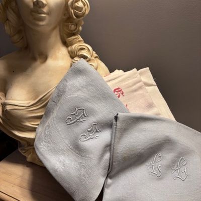 Vente de linge ancien éphémère