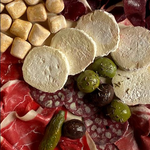 Détail, planche charcuterie, fromage