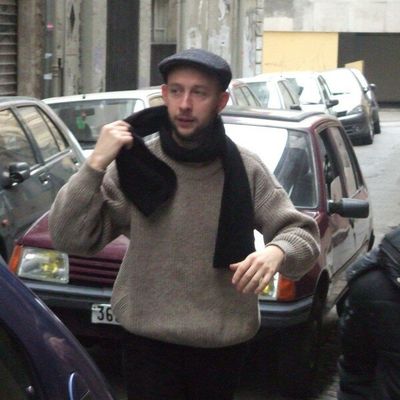 Au départ, rue Donnée... (Renaud)