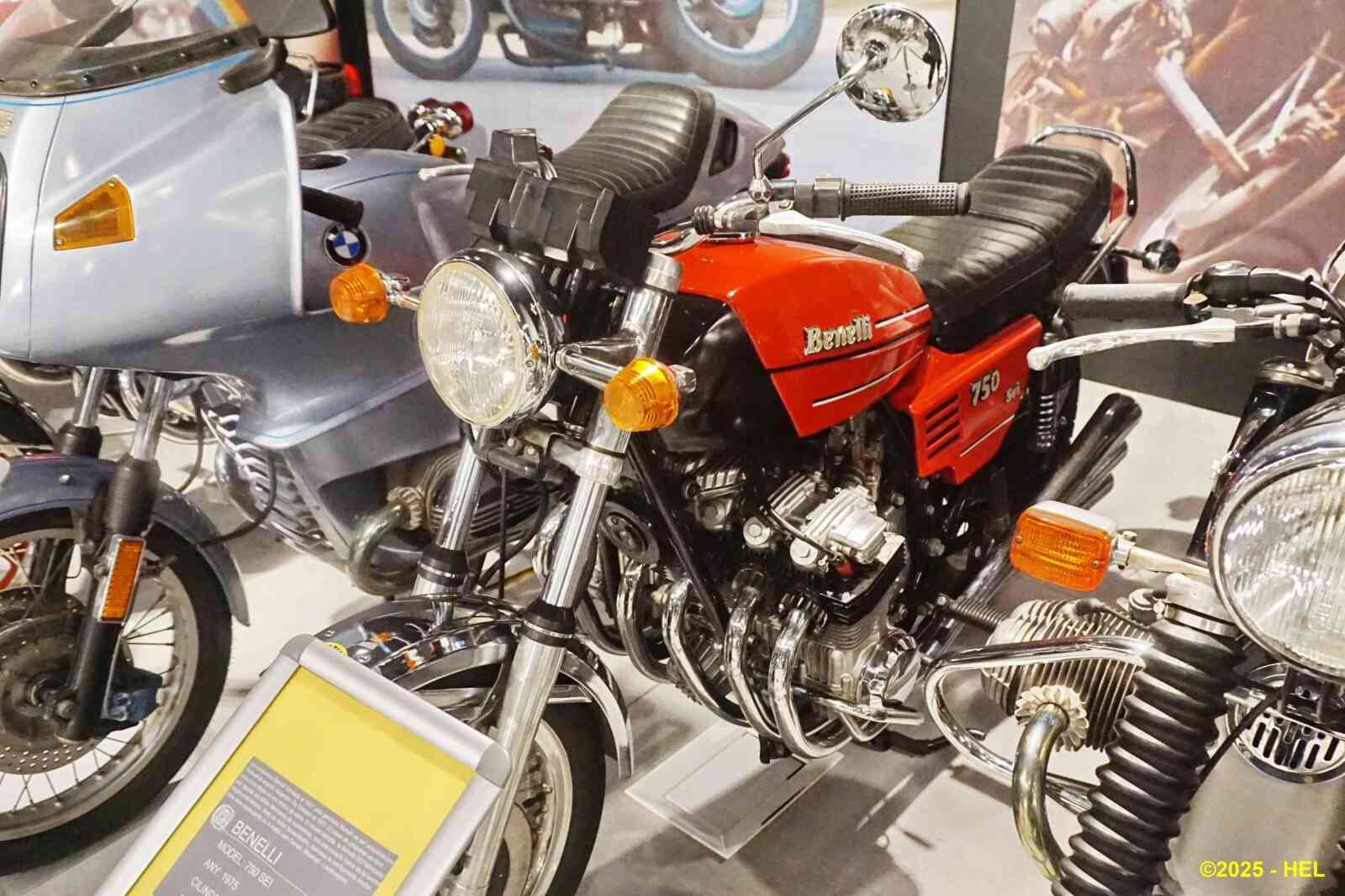 Benelli 750 Sei_01 - 1975 [I] HL_GF