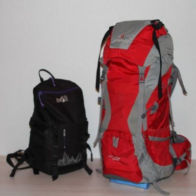 BORDEAUX: avant le départ pour l'Afrique