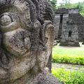 Temple Candi Sukuh : temple de la fertilite selon