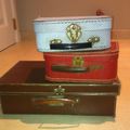 trois valises anciennes